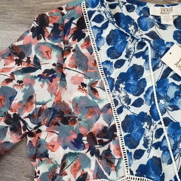 Vintage America Blue and Pink Floral Blouse - Picture 6 of 12